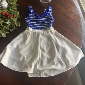🥳Blue and White Striped Dress, Semi open back.